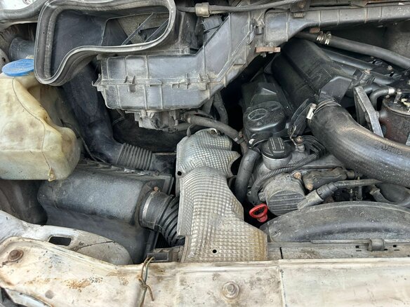 2002 Mercedes-Benz Sprinter, белый, 680000 рублей - вид 12