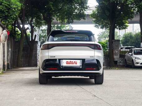 2026 Changan Qiyuan Q05 51.9 kWh II, серебристый, 2240000 рублей, вид 5