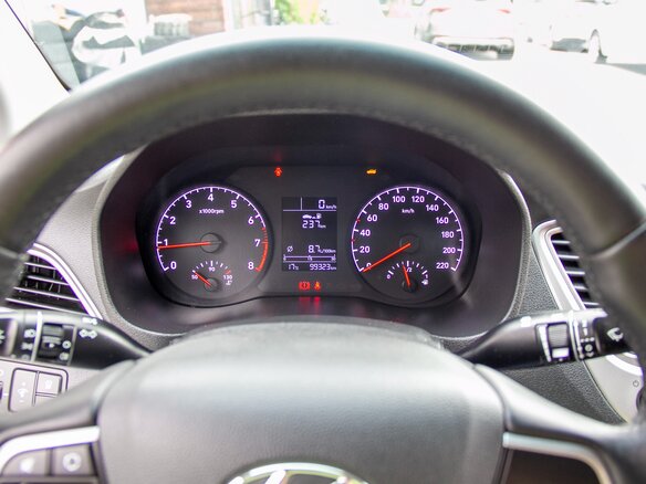 2019 Hyundai Solaris II, серебристый, 1239000 рублей - вид 15