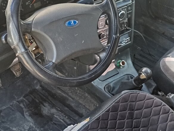 2002 Lada (ВАЗ) 2110, серебристый, 115000 рублей - вид 9
