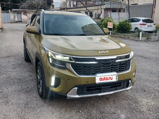 2023 Kia Seltos I Рестайлинг, зелёный, 2490000 рублей, вид 3