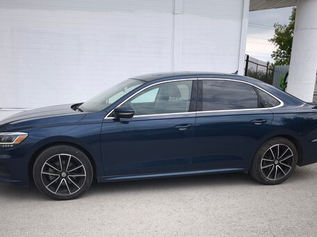 2021 Volkswagen Passat (North America and China) II (NA Market), синий, 2340000 рублей, вид 3