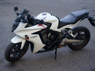 2014 Honda CBR 650F, белый, 560000 рублей, вид 5