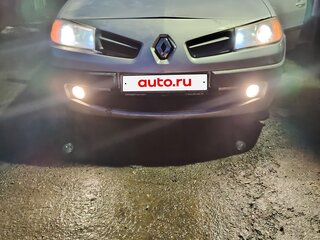 2008 Renault Megane II Рестайлинг, серебристый, 380000 рублей, вид 1