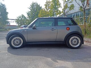 2005 Mini Hatch Cooper S I (R50), серый, 1200000 рублей, вид 2