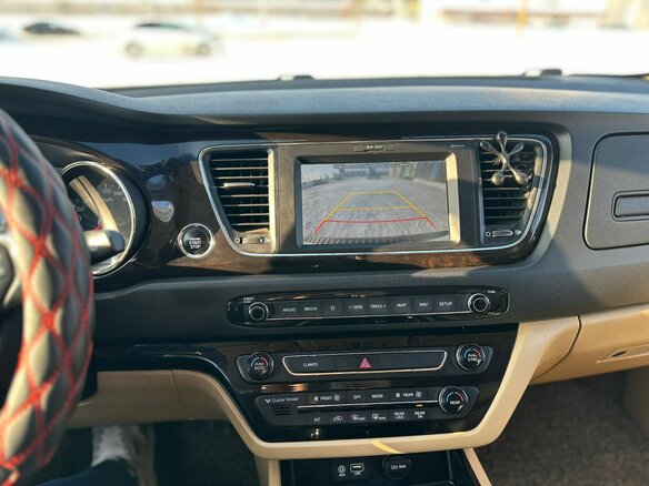 2018 Kia Carnival III, белый, 5000000 рублей - вид 19