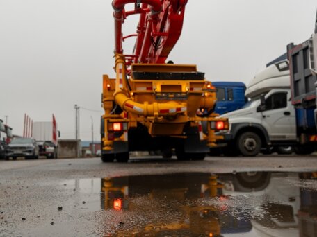 2024 Isuzu Автобетононасос, белый, 21007800 рублей, вид 3