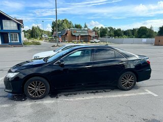 2016 Toyota Camry VII (XV50) Рестайлинг, чёрный, 2350000 рублей, вид 5