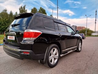 2011 Toyota Highlander II (XU40) Рестайлинг, чёрный, 2099000 рублей, вид 3