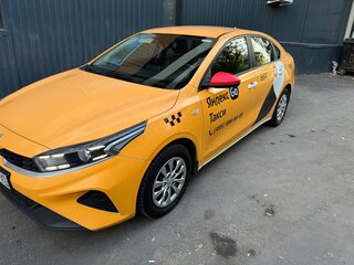 2021 Kia Cerato IV Рестайлинг, жёлтый, 1250000 рублей, вид 1