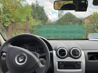 2014 Renault Sandero I, бежевый, 700000 рублей, вид 3