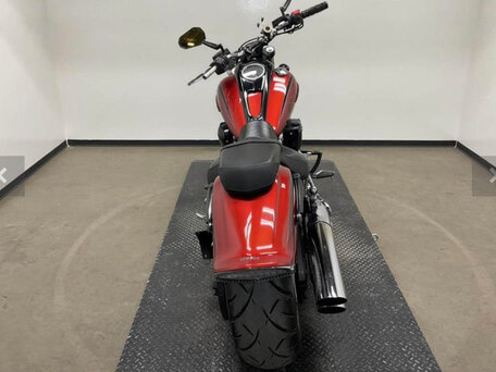 2011 Yamaha XV 1900, красный, 1090000 рублей, вид 4
