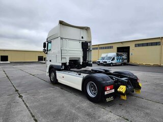 2017 DAF XF 105, белый, 5250000 рублей, вид 4