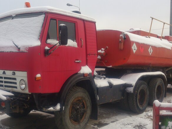 1995 КамАЗ 5410, красный, 300000 рублей - вид 1
