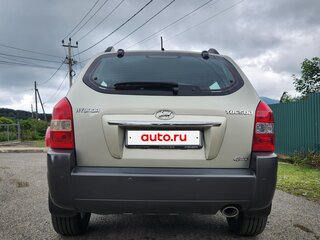 2009 Hyundai Tucson I, серебристый, 2000000 рублей, вид 3