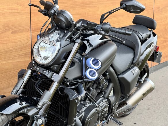 2020 Yamaha VMAX 1700, чёрный, 1950000 рублей - вид 11