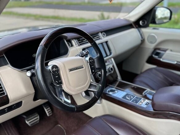 2014 Land Rover Range Rover IV, чёрный, 4000000 рублей - вид 9