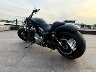 2006 Harley-Davidson V-Rod, чёрный, 1450000 рублей, вид 5