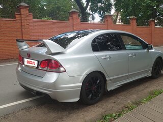 2010 Honda Civic VIII Рестайлинг, серебристый, 790000 рублей, вид 3