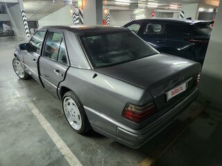 1994 Mercedes-Benz E-Класс 320 I (W124), серый, 2300000 рублей, вид 4