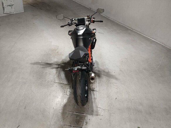 2024 KTM 1390 Super Duke R Evo, чёрный, 2100000 рублей - вид 3