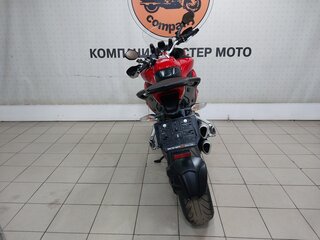 2016 Ducati Multistrada 1200, красный, 925000 рублей, вид 4