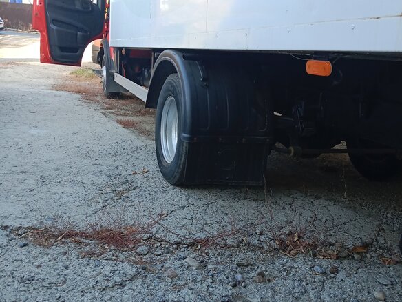 2017 Iveco Daily, красный, 2500000 рублей - вид 14