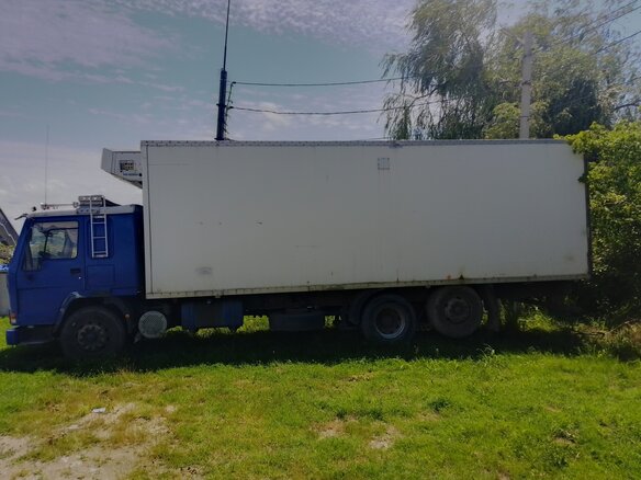 1992 Volvo FL, синий, 650000 рублей - вид 4