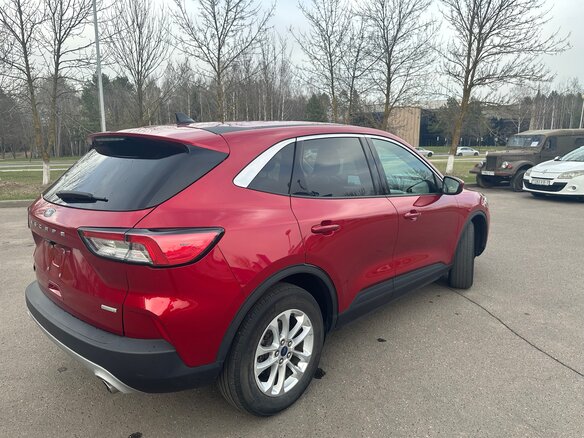 2020 Ford Escape IV, красный, 1380000 рублей - вид 18