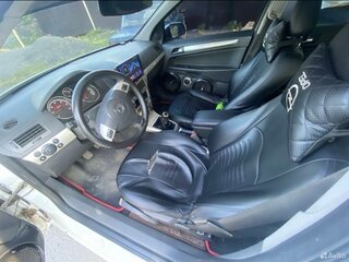 2007 Opel Astra H, белый, 680000 рублей, вид 4