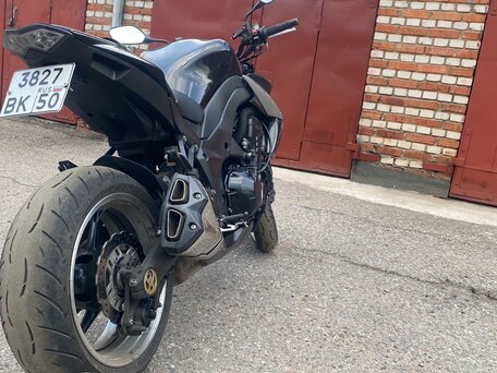 2011 Kawasaki Z 1000, серый, 680000 рублей, вид 3