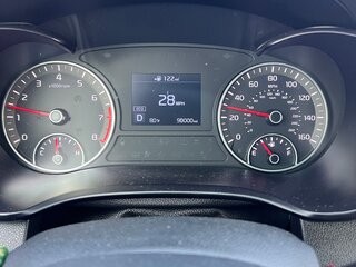 2019 Kia Optima IV Рестайлинг, белый, 1420000 рублей, вид 3