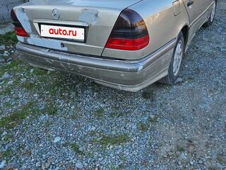 1998 Mercedes-Benz C-Класс 240 I (W202) Рестайлинг, золотистый, 180000 рублей, вид 5