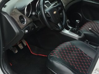 2012 Chevrolet Cruze I, белый, 680000 рублей, вид 4