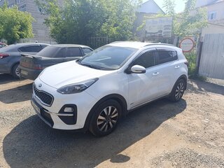 2020 Kia Sportage IV Рестайлинг, белый, 2550000 рублей, вид 1