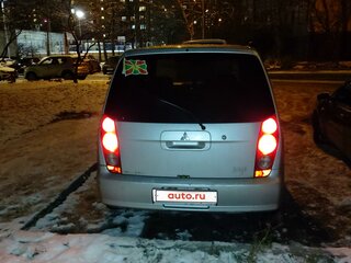 2002 Mitsubishi Dingo I Рестайлинг, серебристый, 355000 рублей, вид 3
