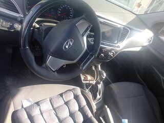 2019 Hyundai Solaris II, белый, 970000 рублей, вид 4