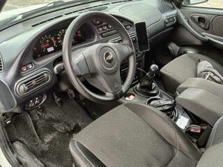 2017 Chevrolet Niva I Рестайлинг, белый, 860000 рублей, вид 3