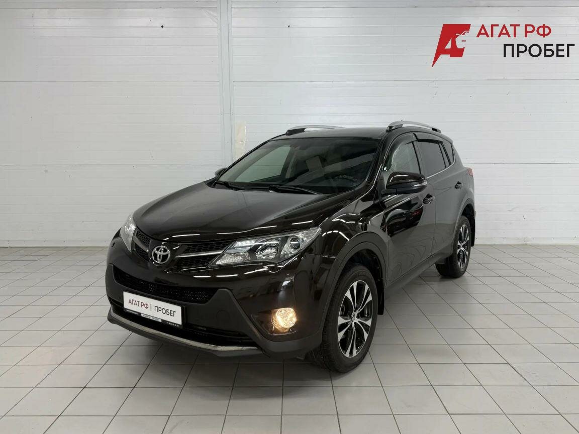 Открыть фотографии: Toyota RAV4 IV (XA40)