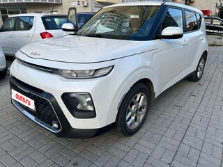 2021 Kia Soul III, белый, 1800000 рублей, вид 2