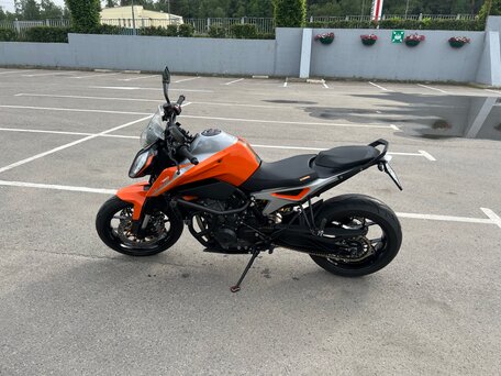 2018 KTM 790 Duke, оранжевый, 680000 рублей, вид 4