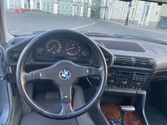 1988 BMW 5 серии 535i III (E34), серый, 7400000 рублей - вид 31
