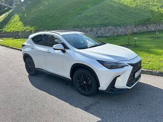 2023 Lexus NX 250 II, белый, 5500000 рублей, вид 4
