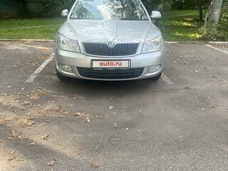 2012 Skoda Octavia II (A5) Рестайлинг, серебристый, 890000 рублей, вид 2