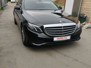2018 Mercedes-Benz E-Класс 200 V (W213, S213, C238), чёрный, 2500000 рублей, вид 2