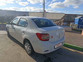 2017 Renault Logan II, белый, 550000 рублей, вид 3