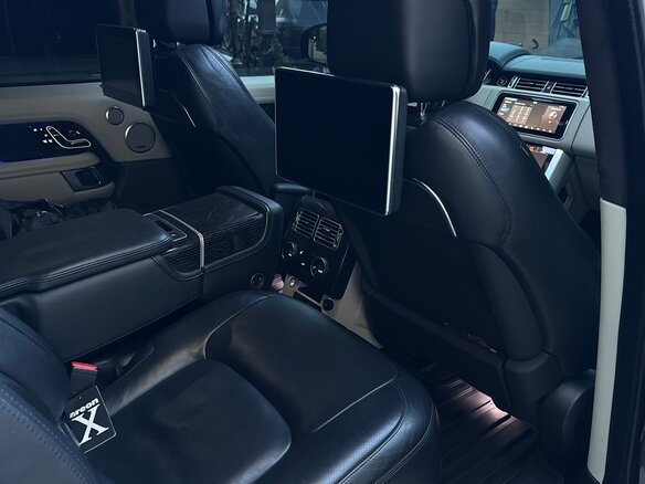 2019 Land Rover Range Rover IV Рестайлинг, серый, 5700000 рублей - вид 20