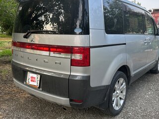 2014 Mitsubishi Delica D:5 I, серебристый, 2250000 рублей, вид 3