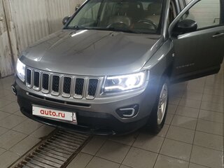 2012 Jeep Compass I Рестайлинг, серый, 1100000 рублей, вид 5