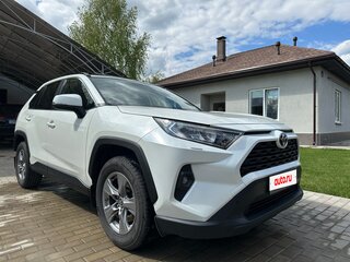 2022 Toyota RAV4 V (XA50), белый, 3680000 рублей, вид 2
